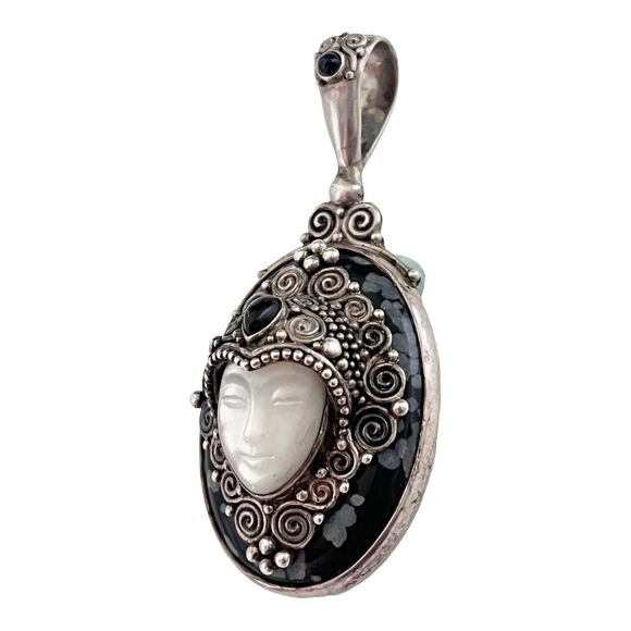 925 Silver Sajen Goddess Face Mother of Pearl PENDANT Black Obsidian Onyx Gems - Picture 4 of 8